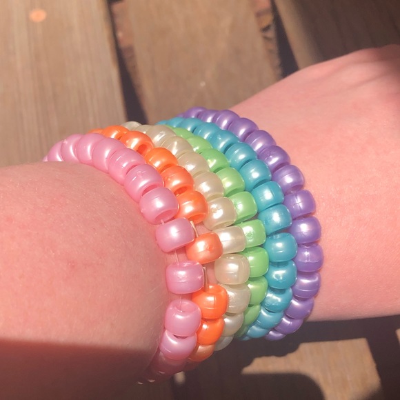 6 Pearl Pony Bead bracelet set - Picture 1 of 2